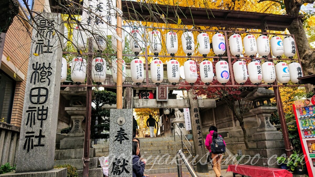 福岡の櫛田神社の入り口